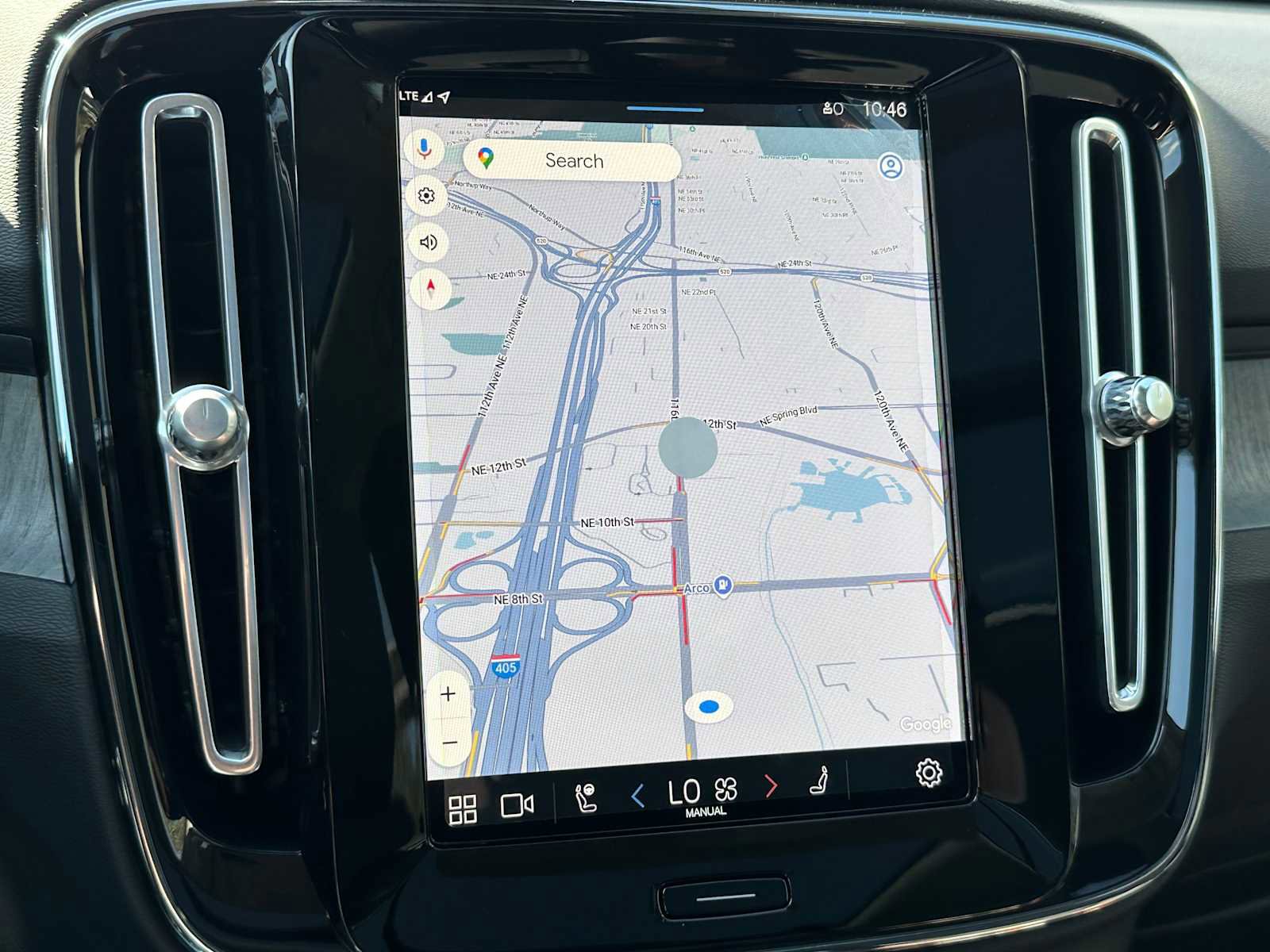 New 2025 Volvo XC40 B5 Ultra w/ Climate Package image 26