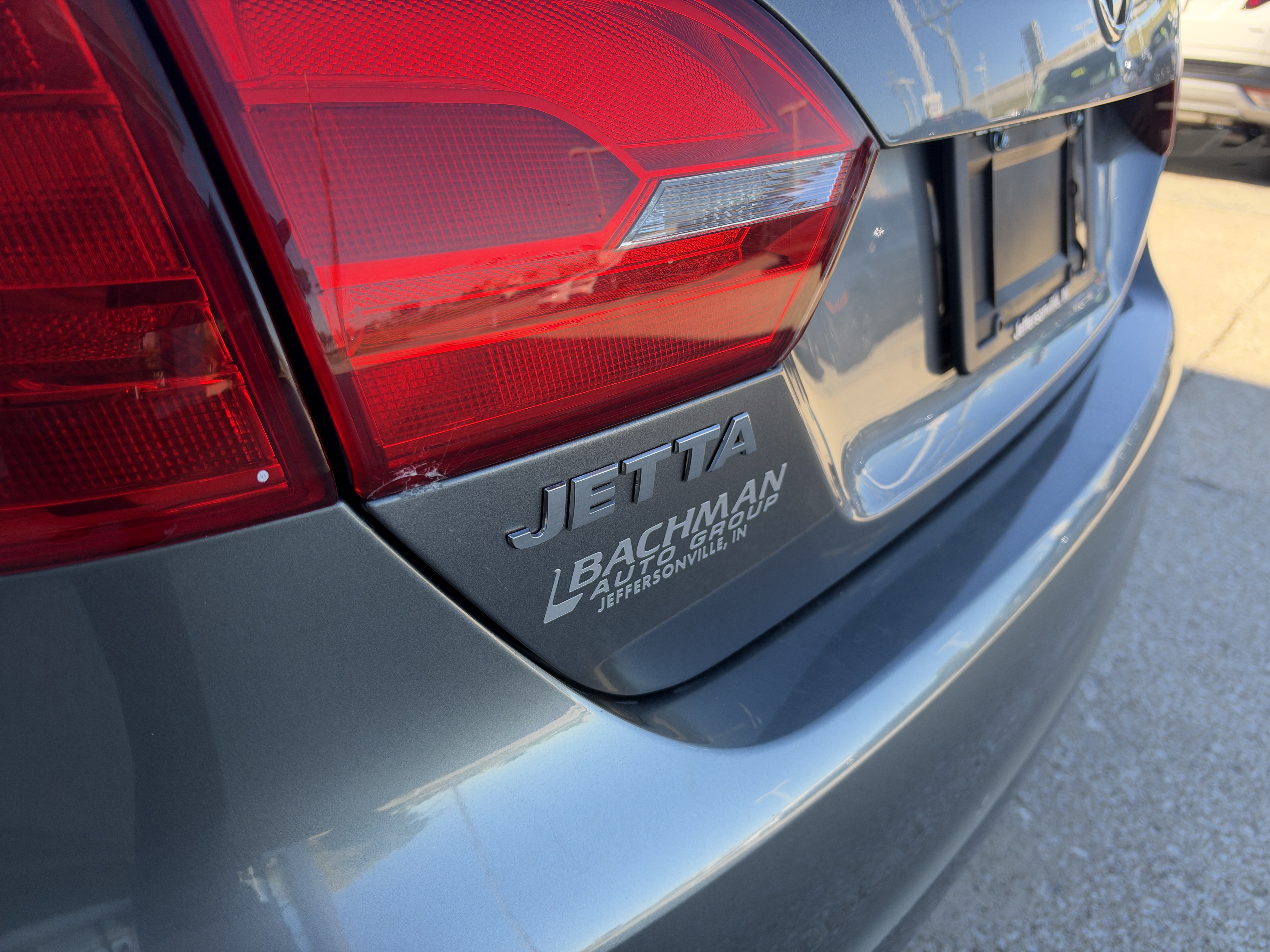 Used 2013 Volkswagen Jetta S FWD image 9