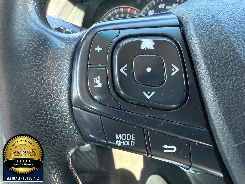 Used 2015 Toyota Camry LE FWD image 10