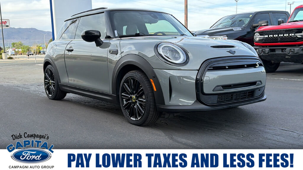 Used 2022 MINI Cooper SE FWD image 1