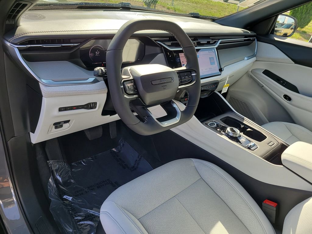New 2026 Jeep Cherokee Laredo AWD/4WD image 19