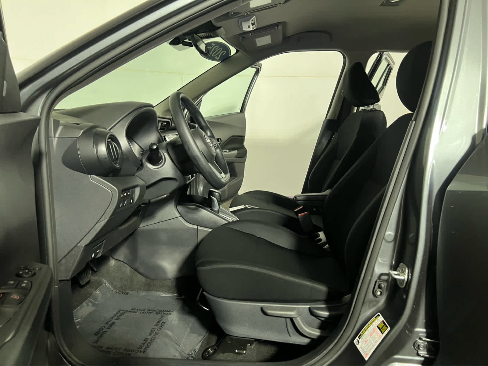 Certified 2025 Nissan Kicks Play S FWD image 20