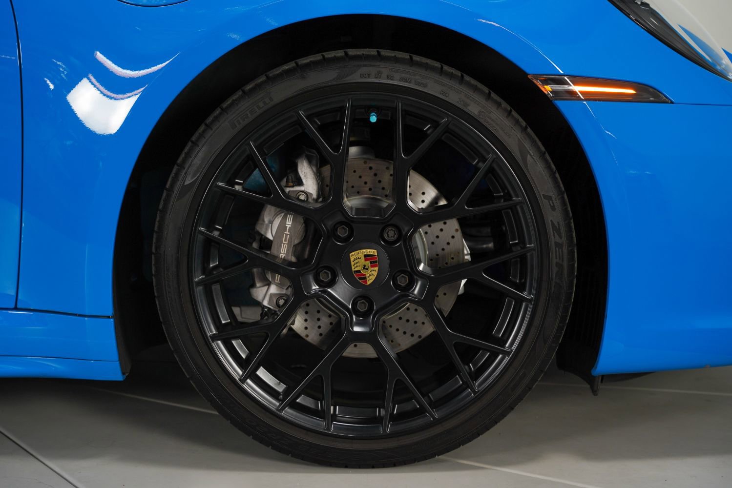 Used 2023 Porsche 911 Carrera w/ Sport Chrono Package RWD image 24