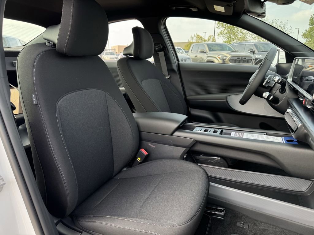 New 2025 Hyundai Ioniq 6 SE image 28