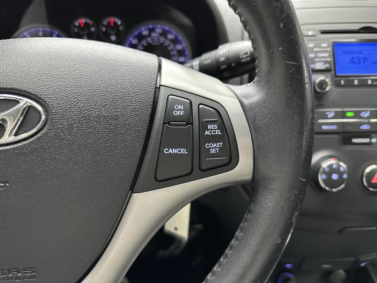 Used 2012 Hyundai Elantra image 22