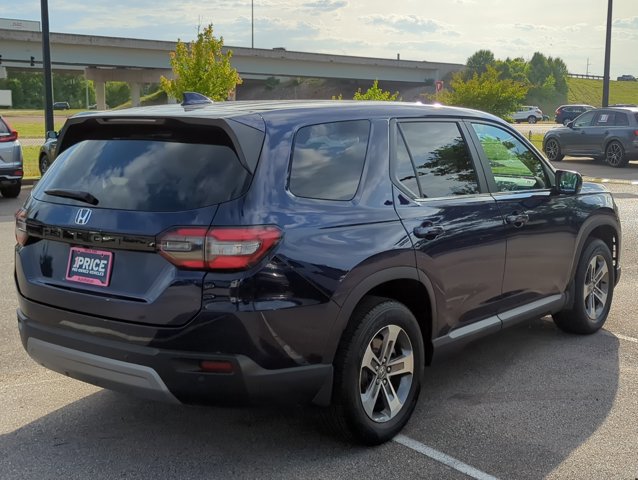 Used 2023 Honda Pilot EX-L image 7