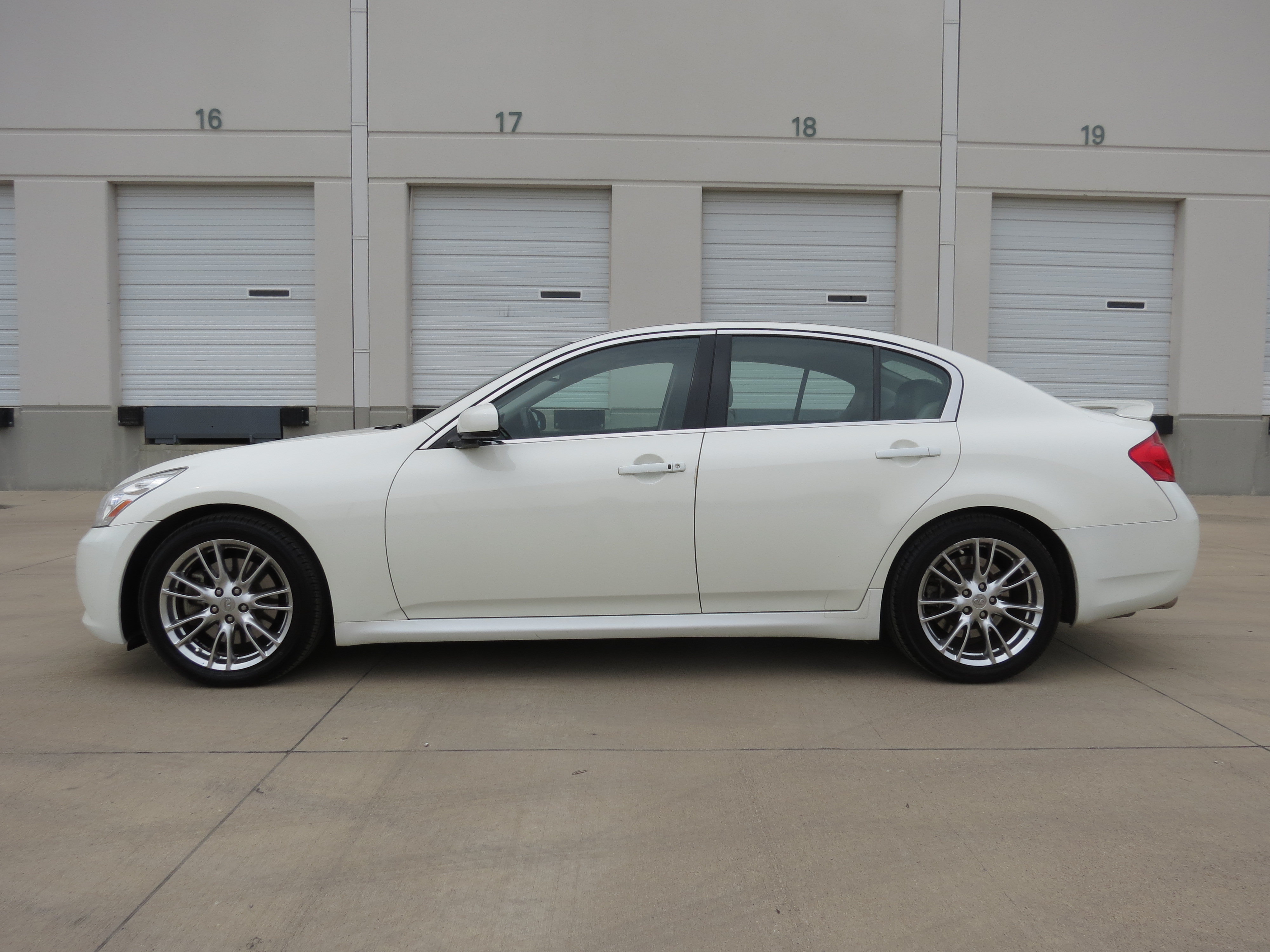 Used 2007 INFINITI G35 Sport w/ Premium Pkg RWD image 5