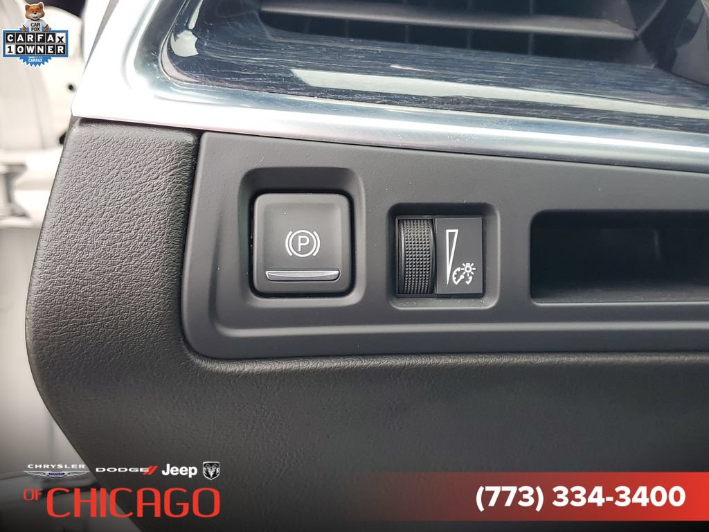 Used 2024 Cadillac XT5 Premium Luxury FWD image 25