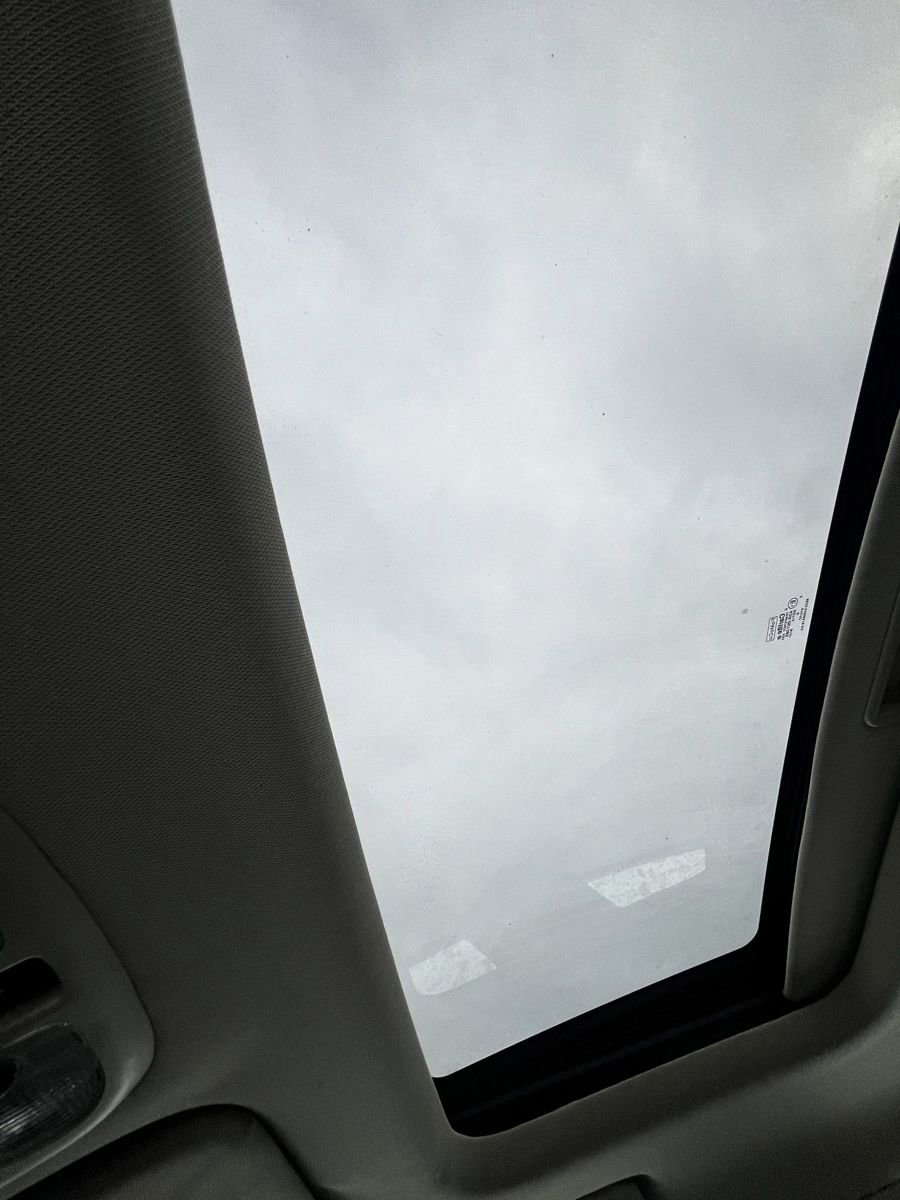 Used 2010 Ford Fusion SE image 22