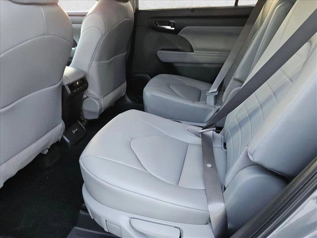New 2026 Toyota Highlander XLE AWD/4WD image 15
