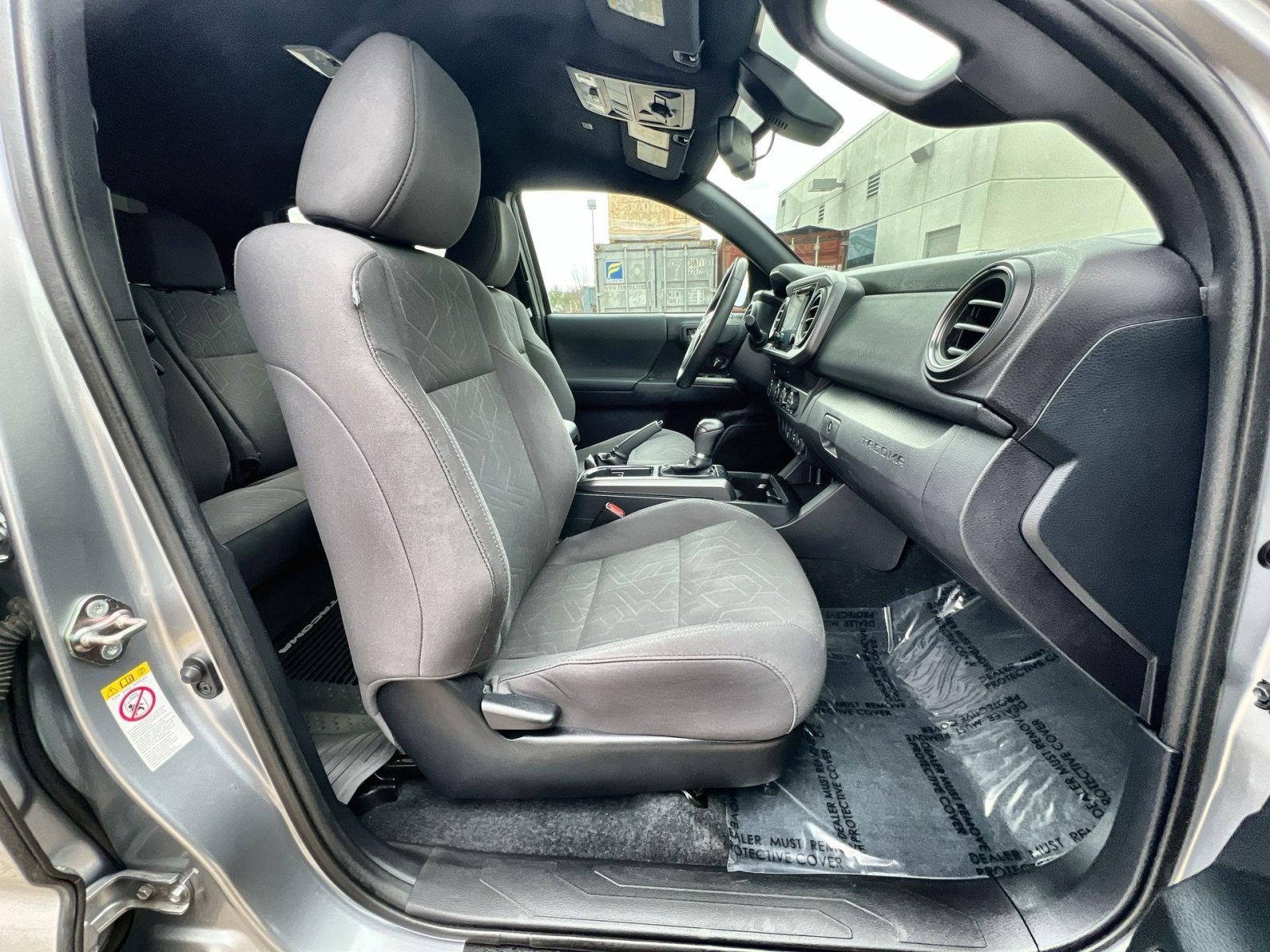 Used 2019 Toyota Tacoma TRD Off-Road image 26