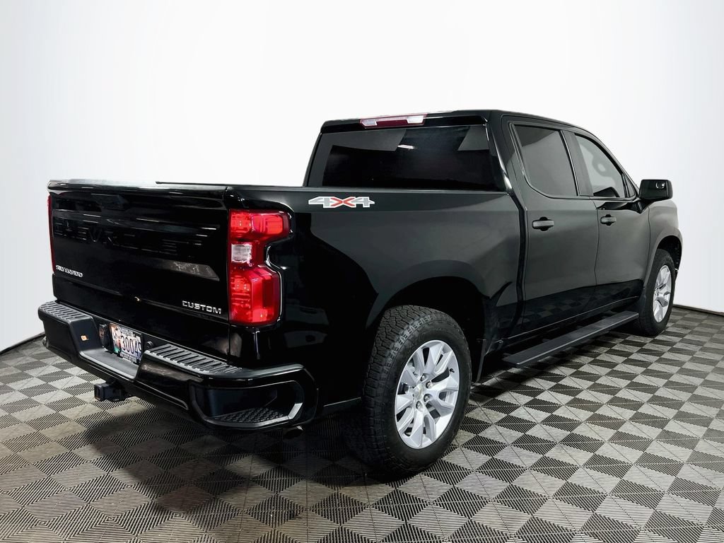 Used 2022 Chevrolet Silverado 1500 Custom AWD/4WD image 7