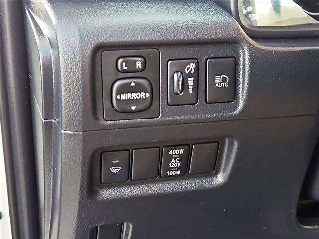 Used 2020 Toyota 4Runner Limited AWD/4WD image 22