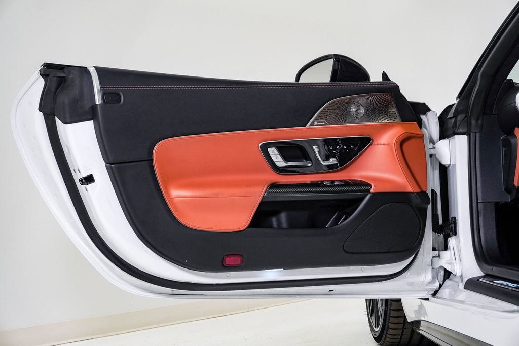 Used 2022 Mercedes-Benz SL 63 AMG SL 63 AMG image 32