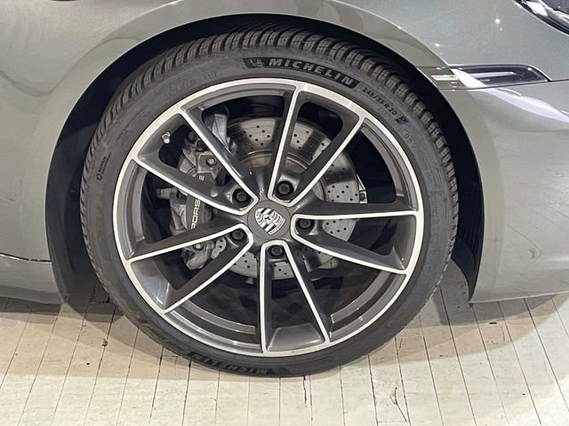 Certified 2022 Porsche 911 Carrera RWD image 13