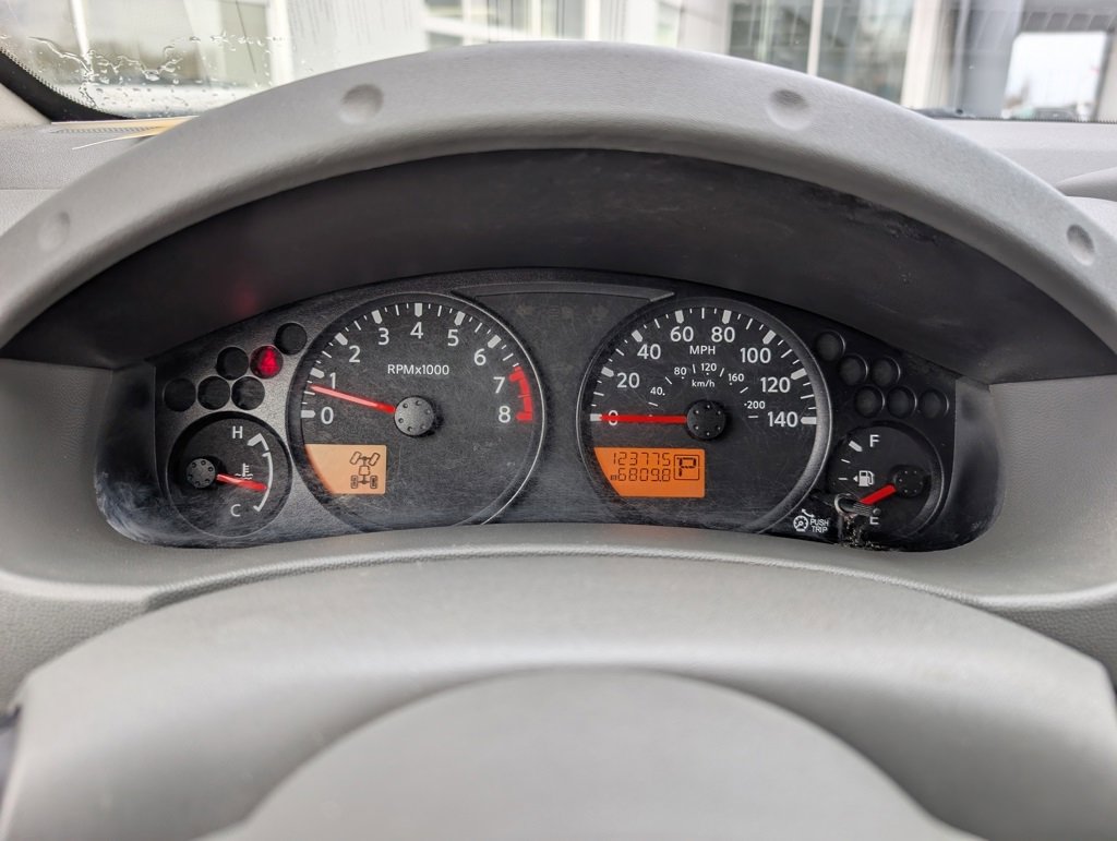 Used 2021 Nissan Frontier SV w/ Midnight Edition Floor Mats image 23