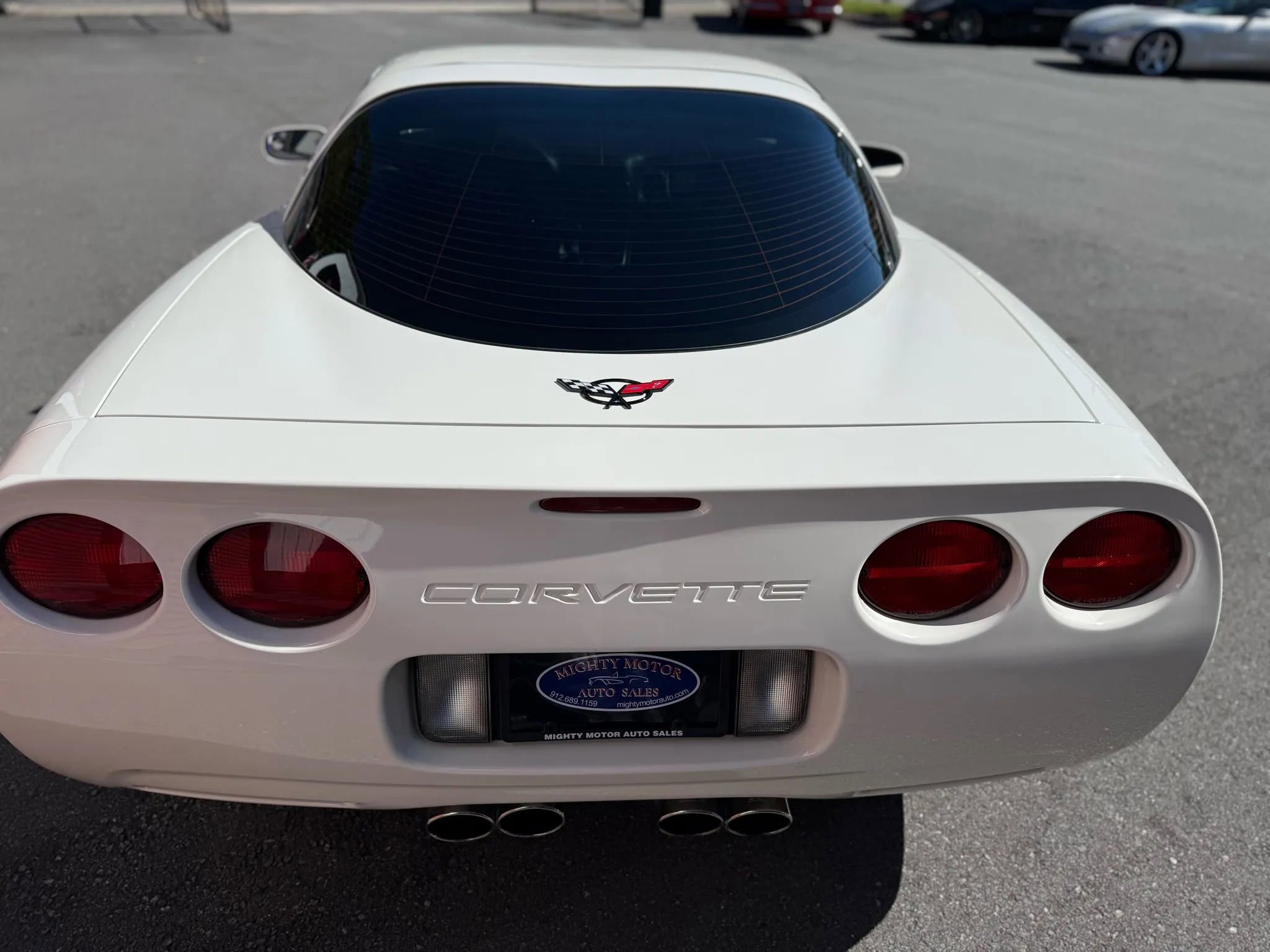 Used 2001 Chevrolet Corvette Coupe w/ Preferred Equipment Group2 image 8