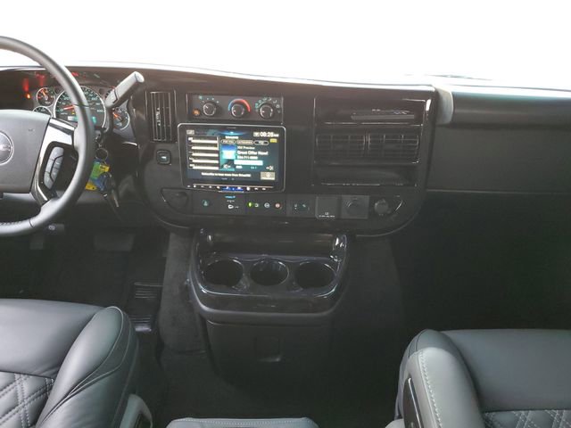 Used 2024 GMC Savana 2500 Extended w/ Driver Convenience Package image 14