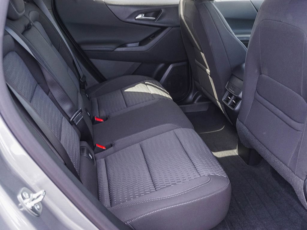 New 2026 Chevrolet Equinox LT w/ Midnight Edition FWD image 13