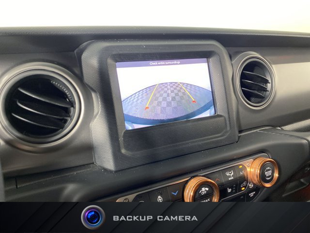 Used 2023 Jeep Wrangler Unlimited Sport AWD/4WD image 4
