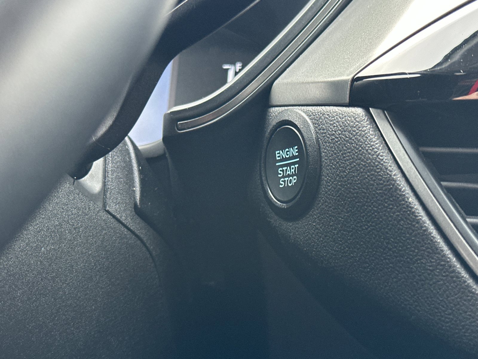 Used 2023 Ford Escape Active image 22