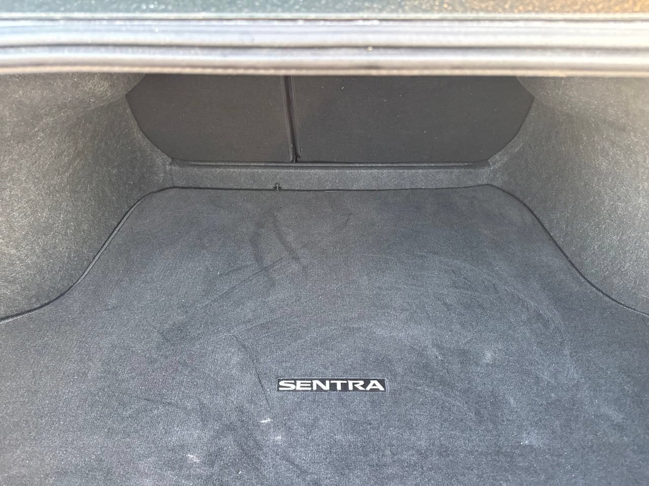 Certified 2025 Nissan Sentra SV FWD image 32