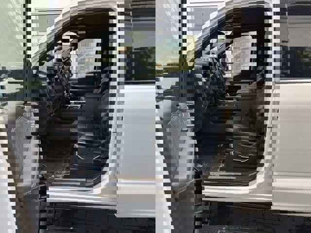 New 2026 Ford F250 Platinum image 17