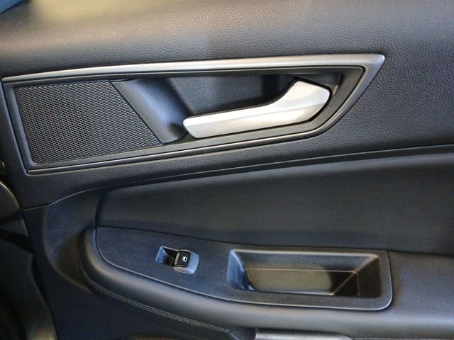 Certified 2024 Ford Edge SE image 41