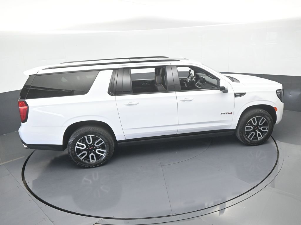 Used 2023 GMC Yukon XL AT4 image 60