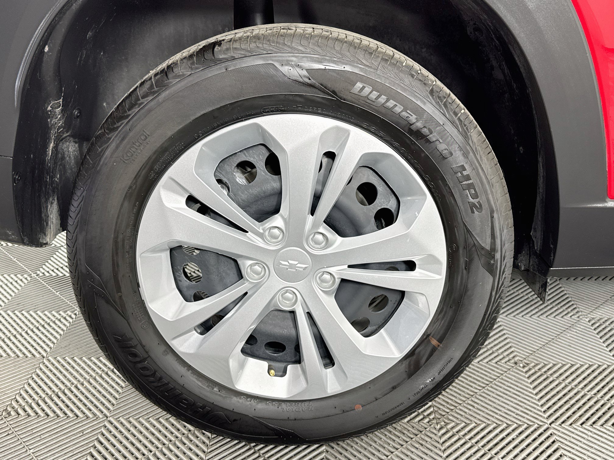 Used 2026 Chevrolet Trax LS FWD image 30