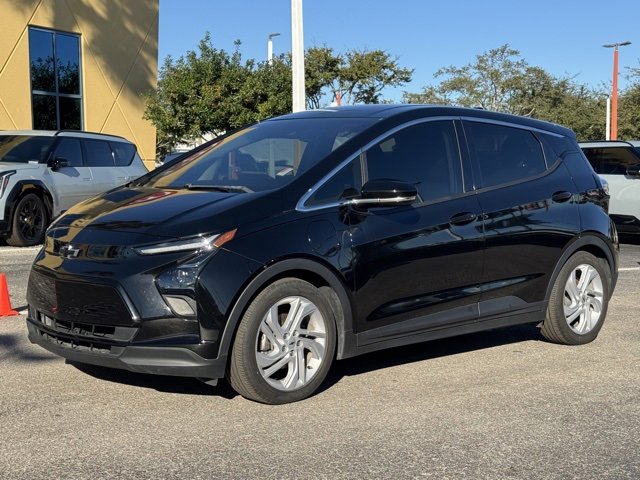 Used 2023 Chevrolet Bolt LT image 2