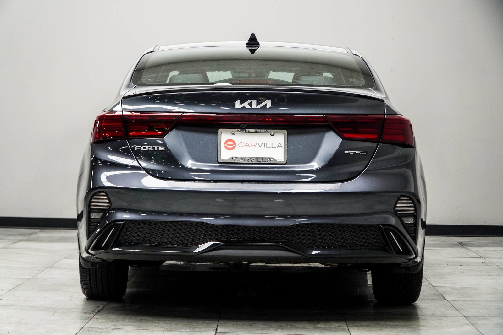 Used 2023 Kia Forte GT-Line w/ GT-Line Premium Package image 11