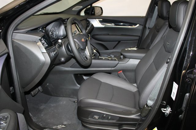 New 2025 Cadillac XT5 Premium Luxury w/ Technology Package image 5
