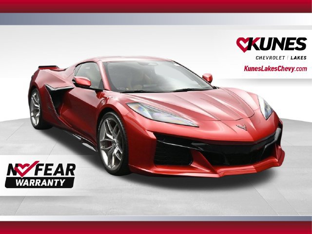 Used 2025 Chevrolet Corvette Z06 w/ Battery Protection Package RWD image 1