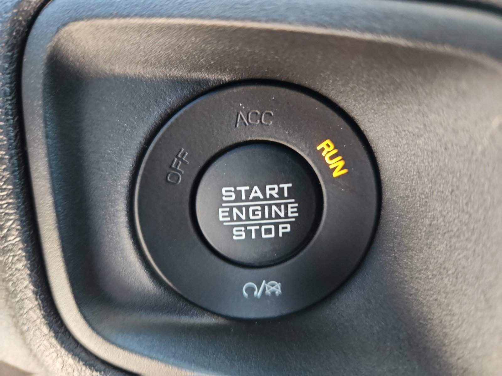 New 2025 Jeep Gladiator Willys AWD/4WD image 31