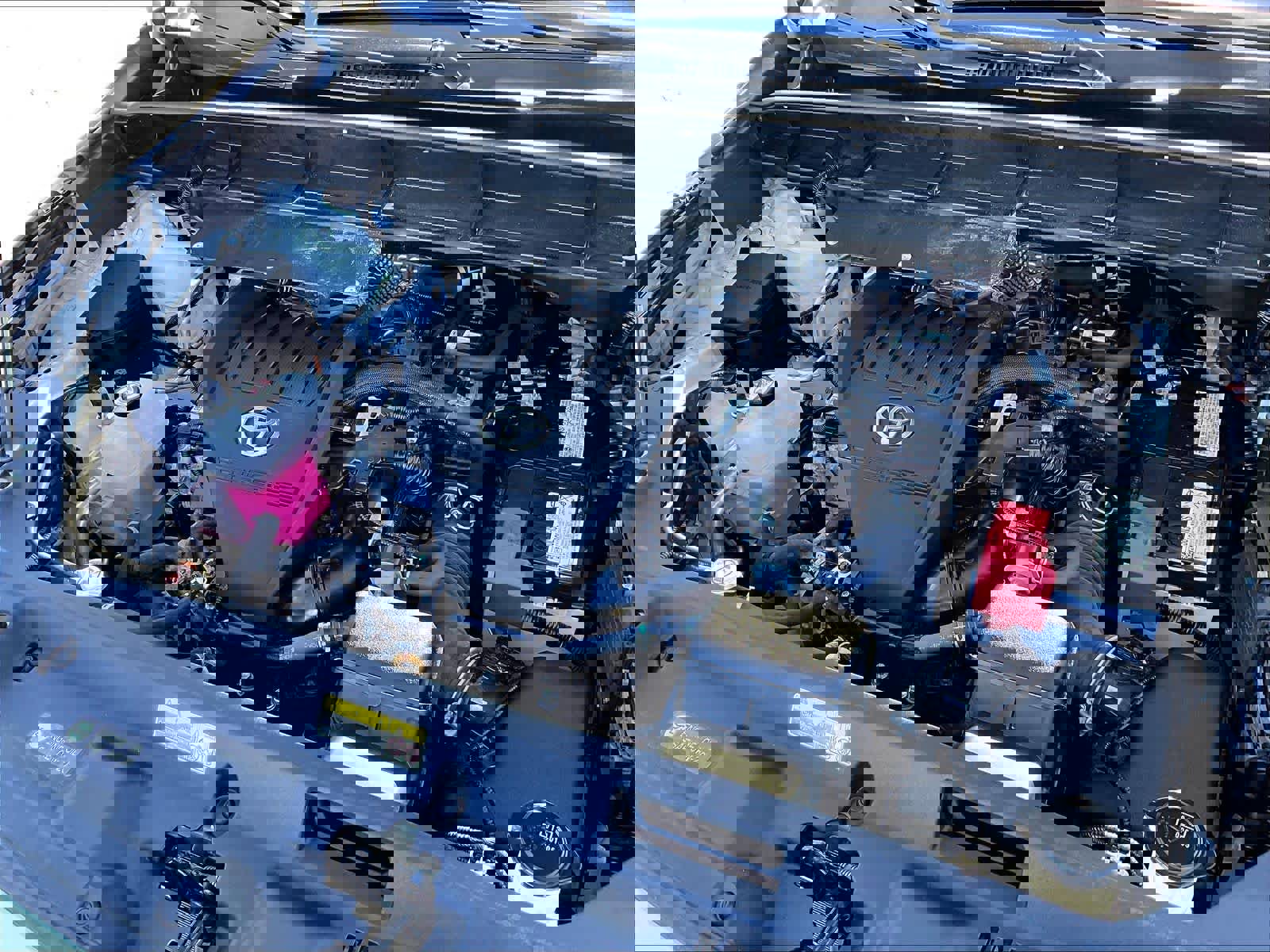 Used 2023 Toyota Highlander XLE image 27