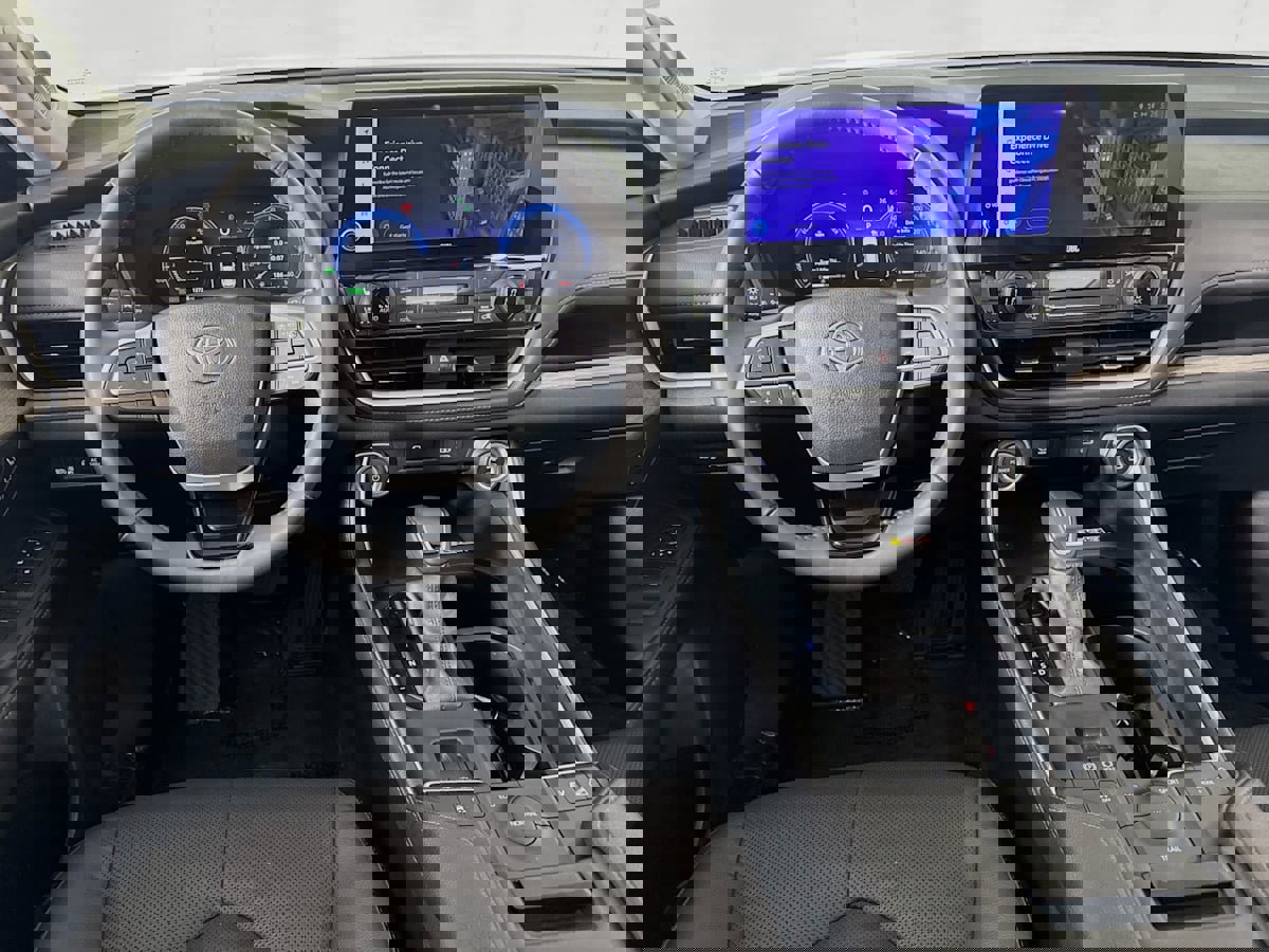 Used 2024 Toyota Grand Highlander XLE image 28