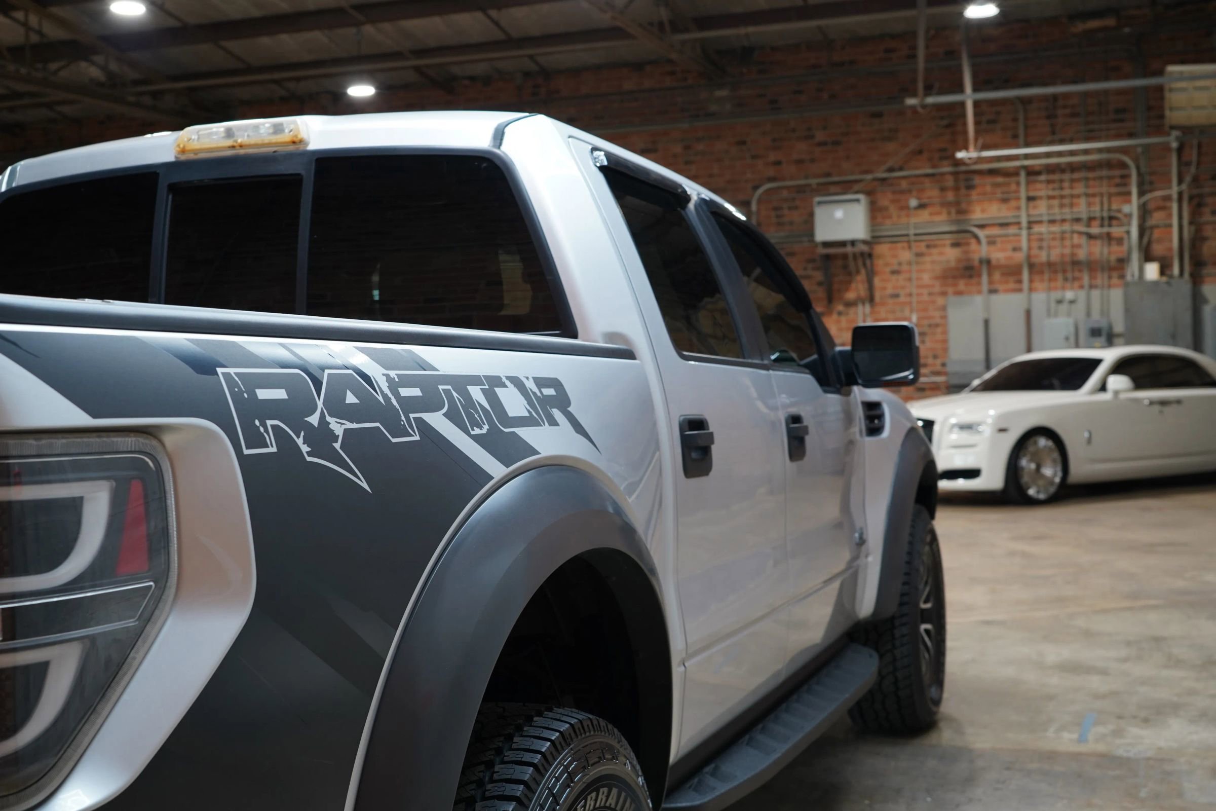 Used 2014 Ford F150 Raptor w/ Equipment Group 801A Luxury image 17