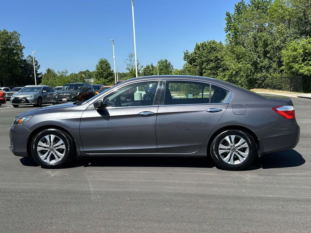 Used 2015 Honda Accord LX image 22