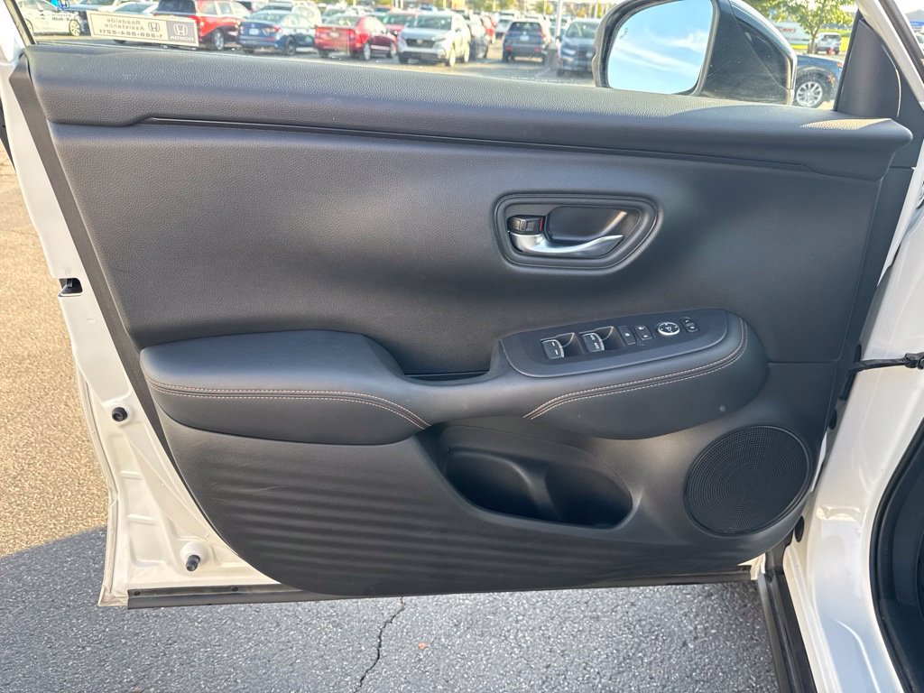 Certified 2024 Honda HR-V Sport image 30