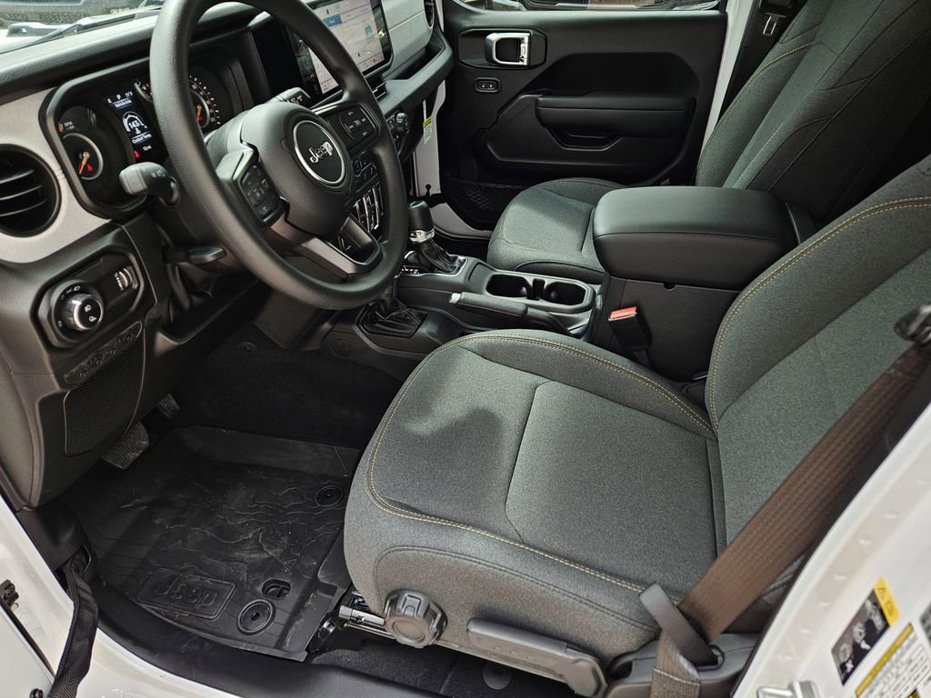New 2026 Jeep Gladiator Sport AWD/4WD image 13