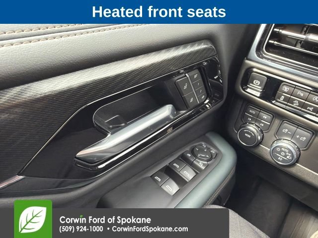 Used 2025 GMC Yukon XL AT4 w/ AT4 Premium Package AWD/4WD image 14