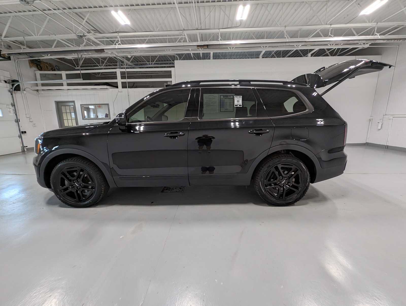 Used 2024 Kia Telluride SX Prestige X-Line AWD/4WD image 12