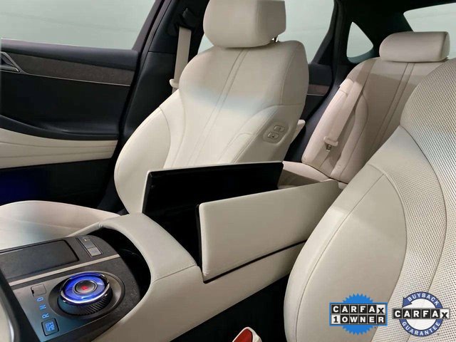 Used 2024 Genesis G80 image 90