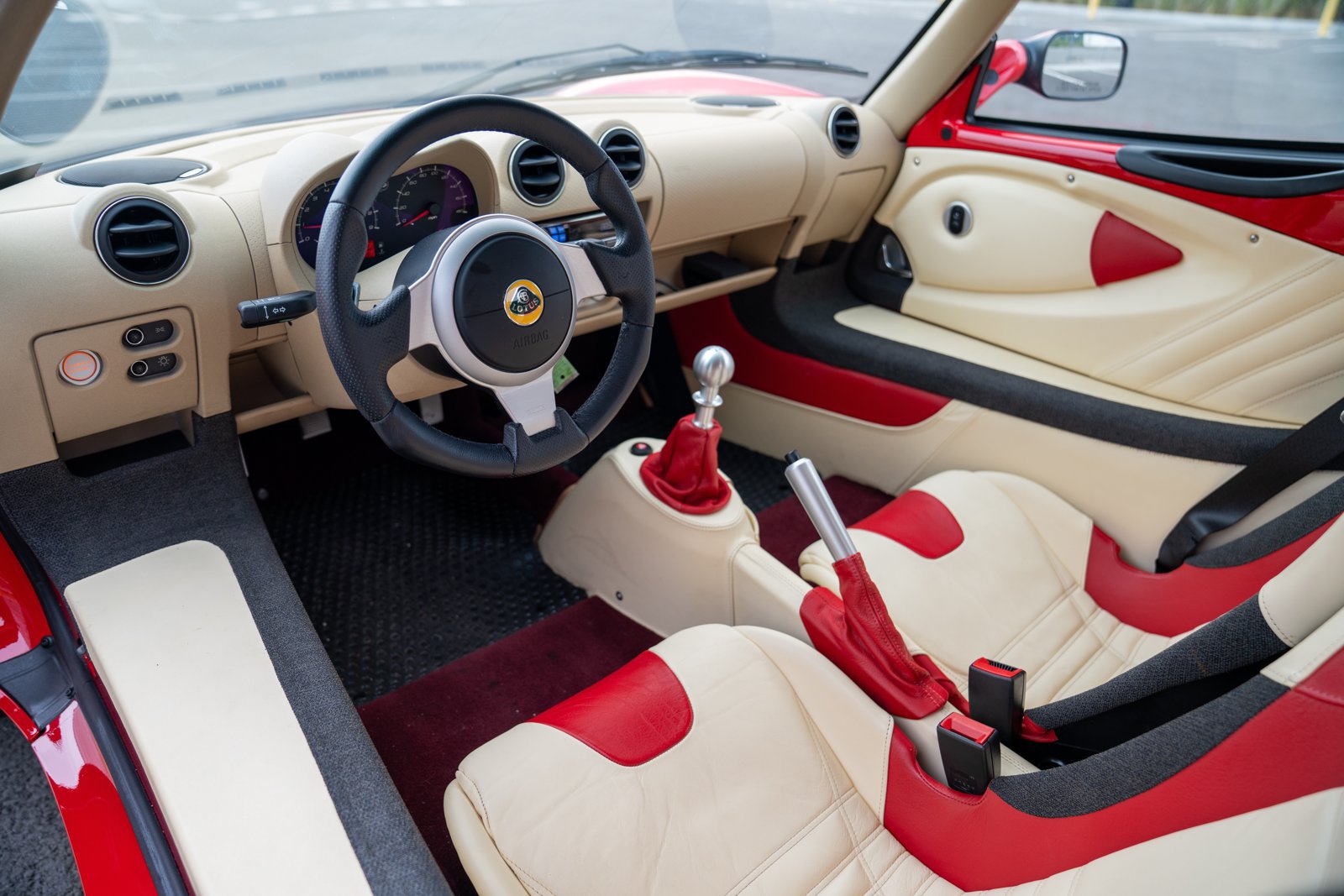Used 2008 Lotus Elise California Edition RWD image 4