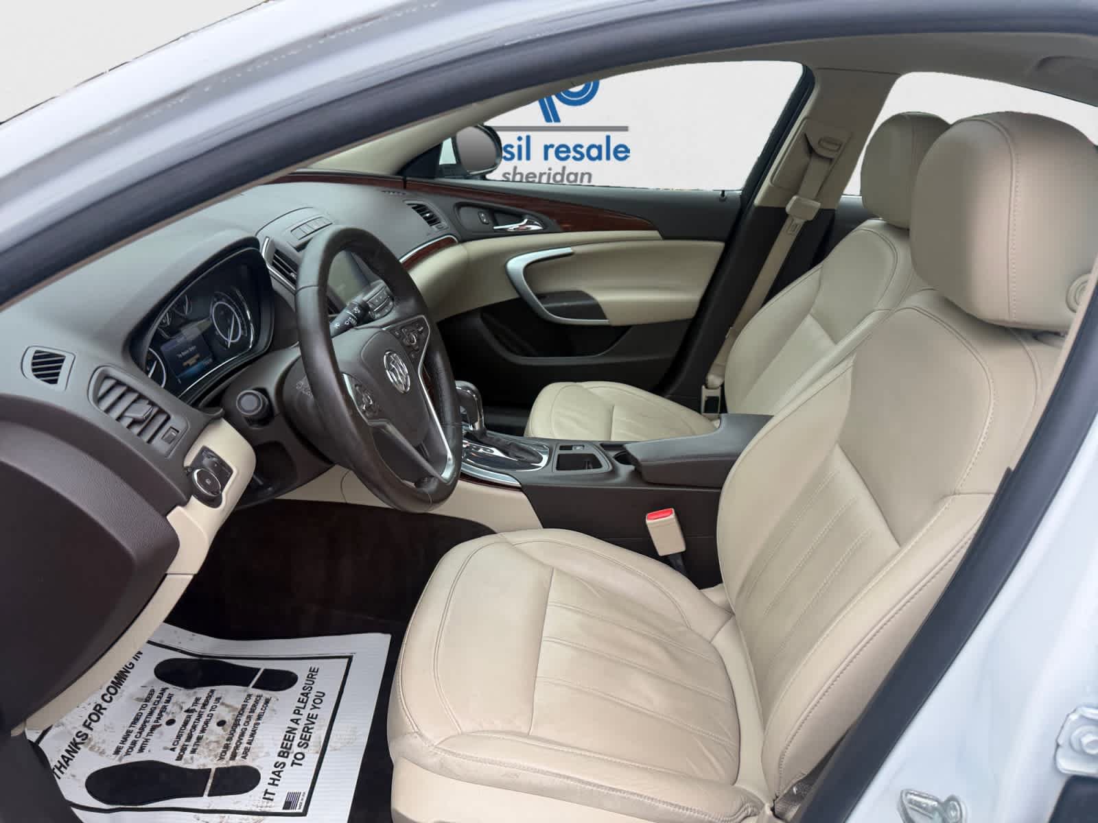 Used 2017 Buick Regal AWD image 11