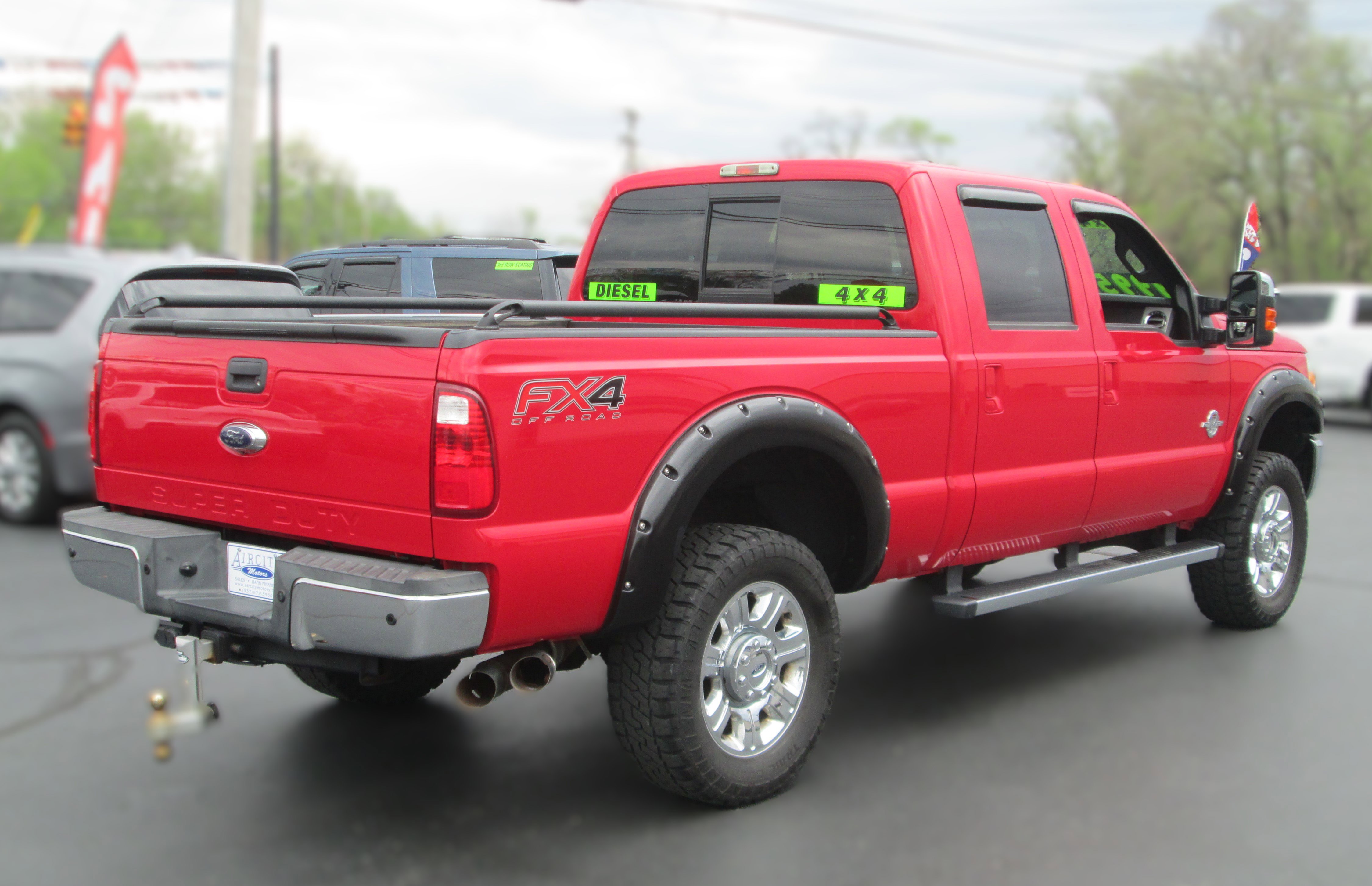Used 2015 Ford F350 Lariat w/ Lariat Ultimate Package image 3
