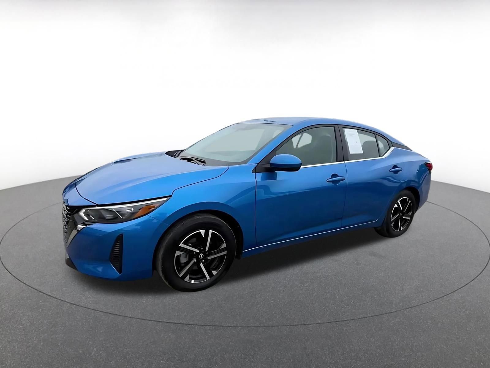 Used 2025 Nissan Sentra SV image 8