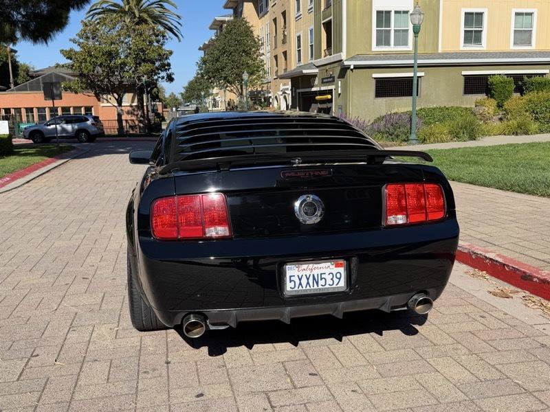 Used 2007 Ford Mustang GT Premium RWD image 3