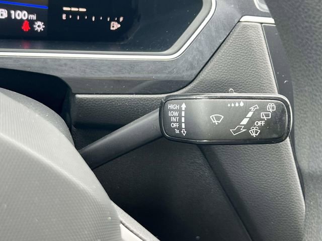 Used 2022 Volkswagen Tiguan S image 22